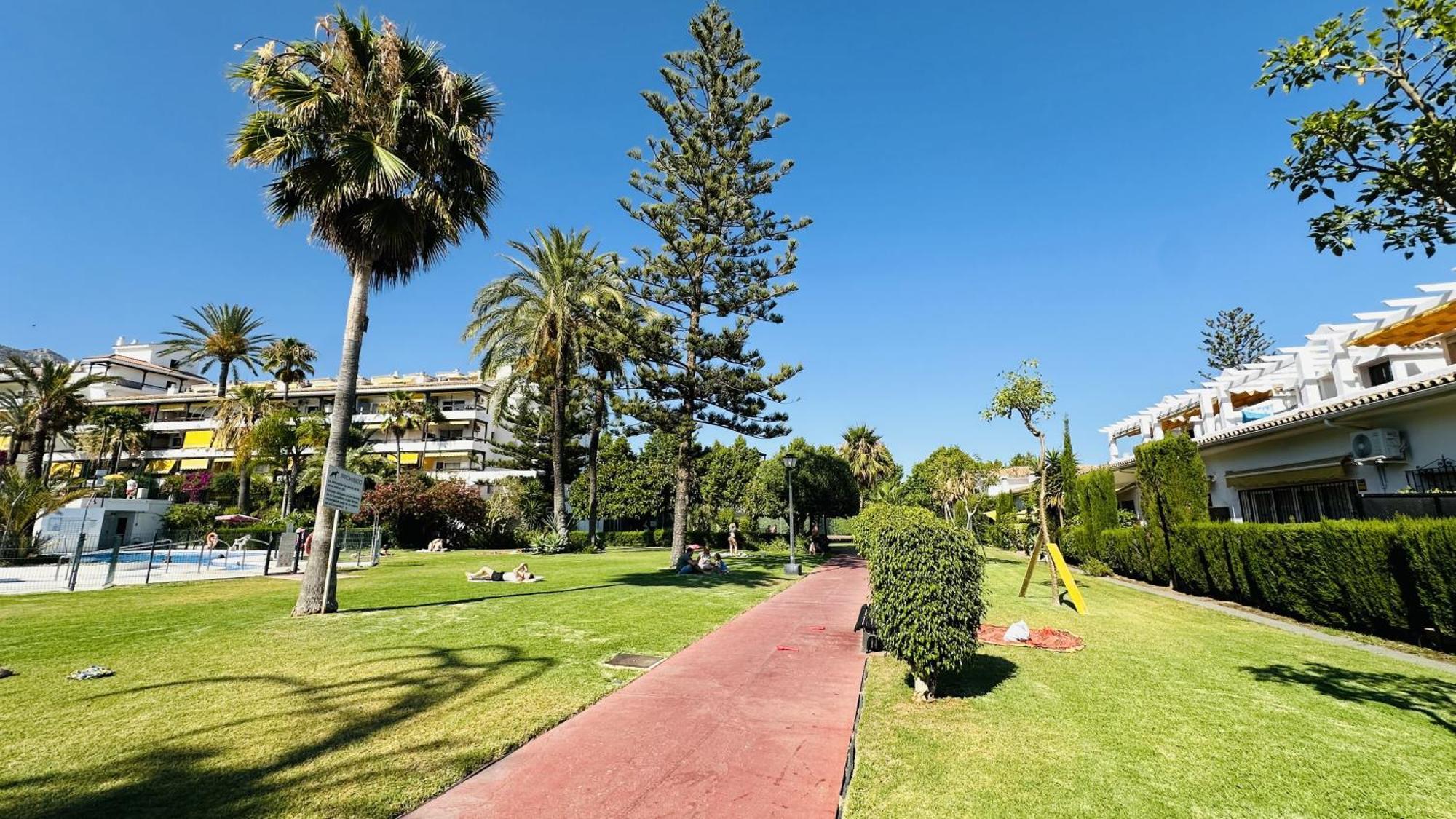 Estudio Carolina Park Appartamento Marbella